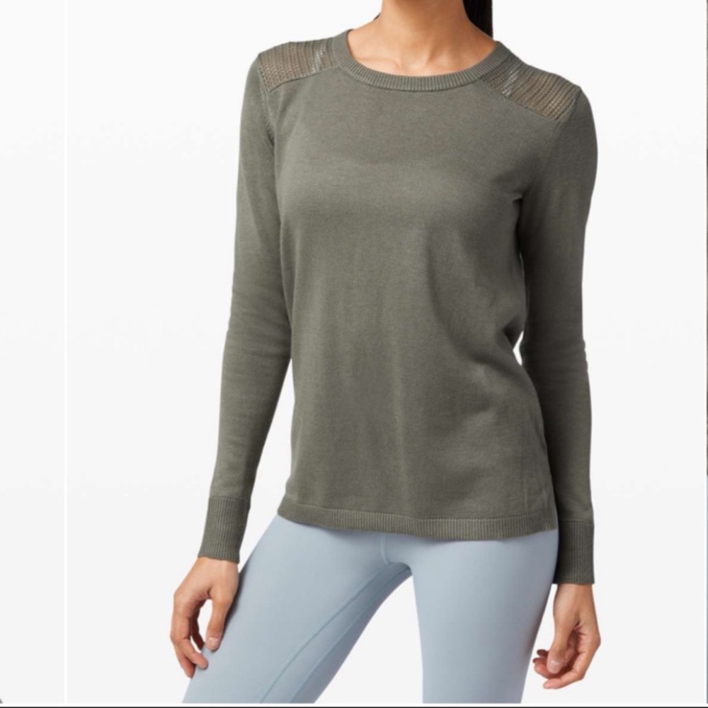 Lululemon Back to Balance L/S sweater
